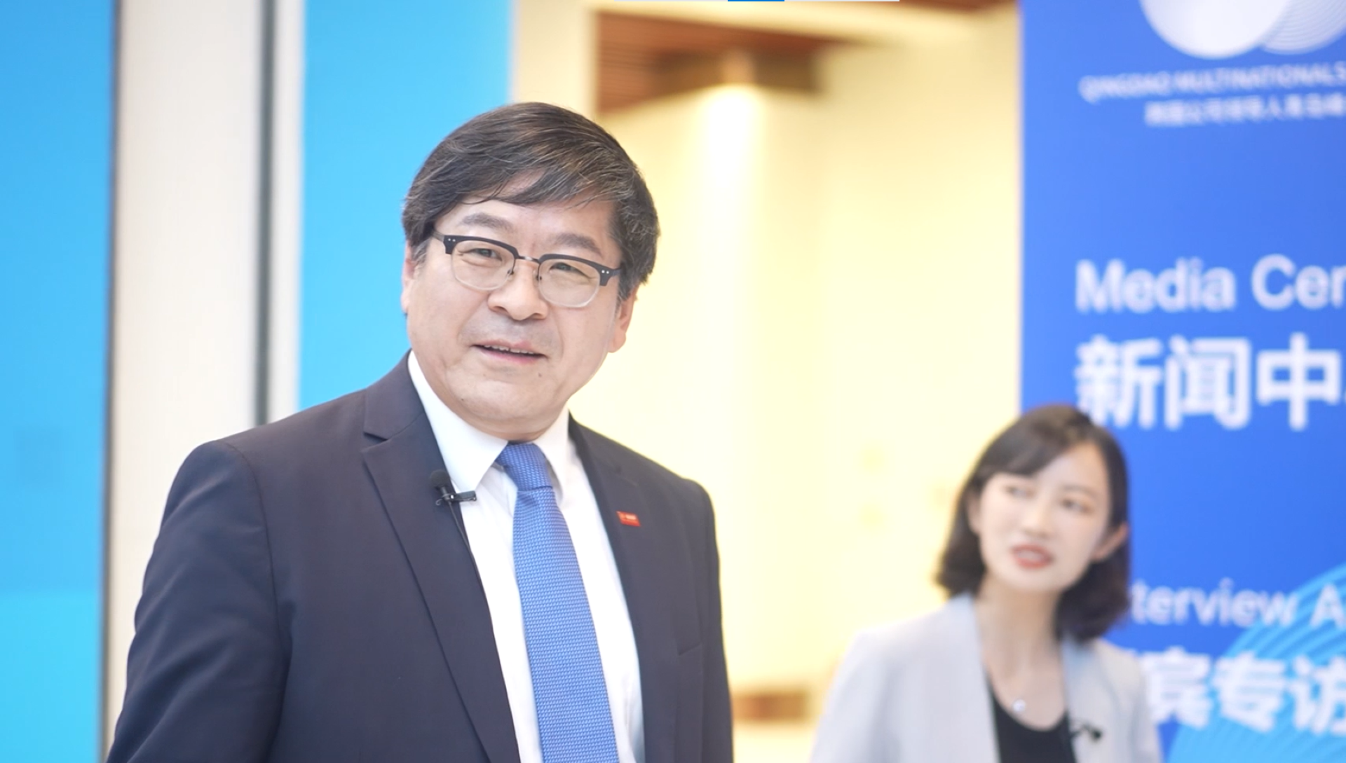 看世界500强掌门人的一天，郑大庆是被事业“耽误”的生活家