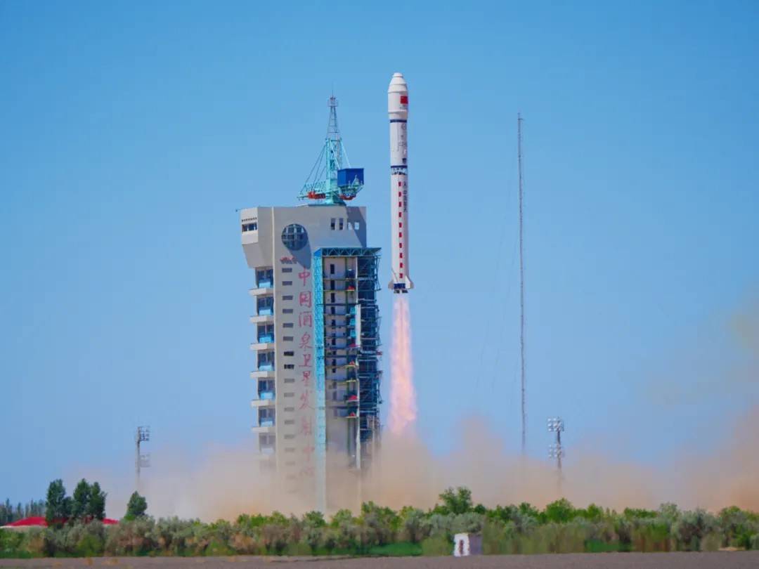 在太空建立计算卫星网络，中美要在太空打场算力争夺战？