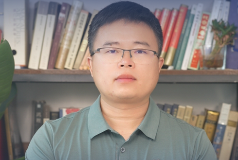 阿里腾讯旁边站着个卖鞋的？中国民企十强惊现‘土巨头