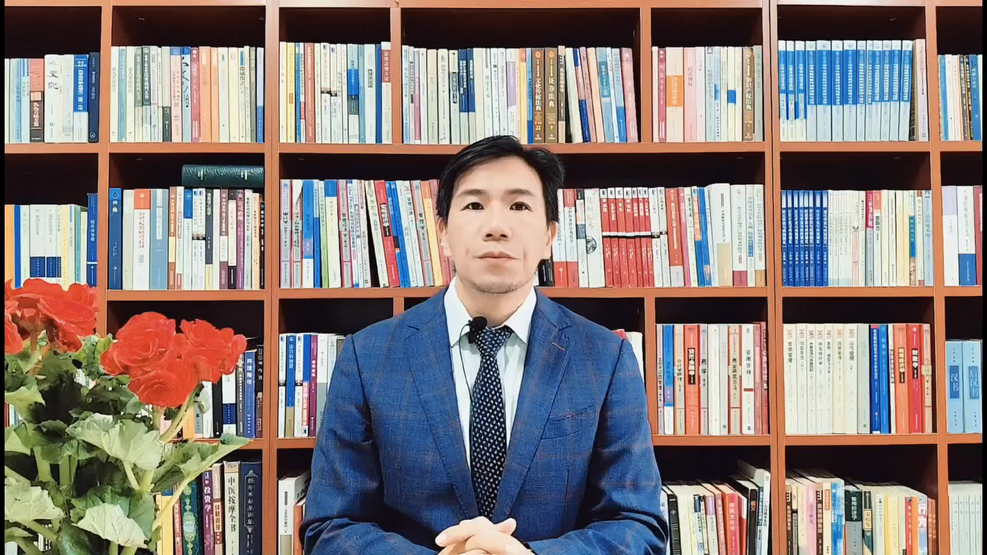 动画电影委托制作合同对制作进度约定不明确，应如何履行？