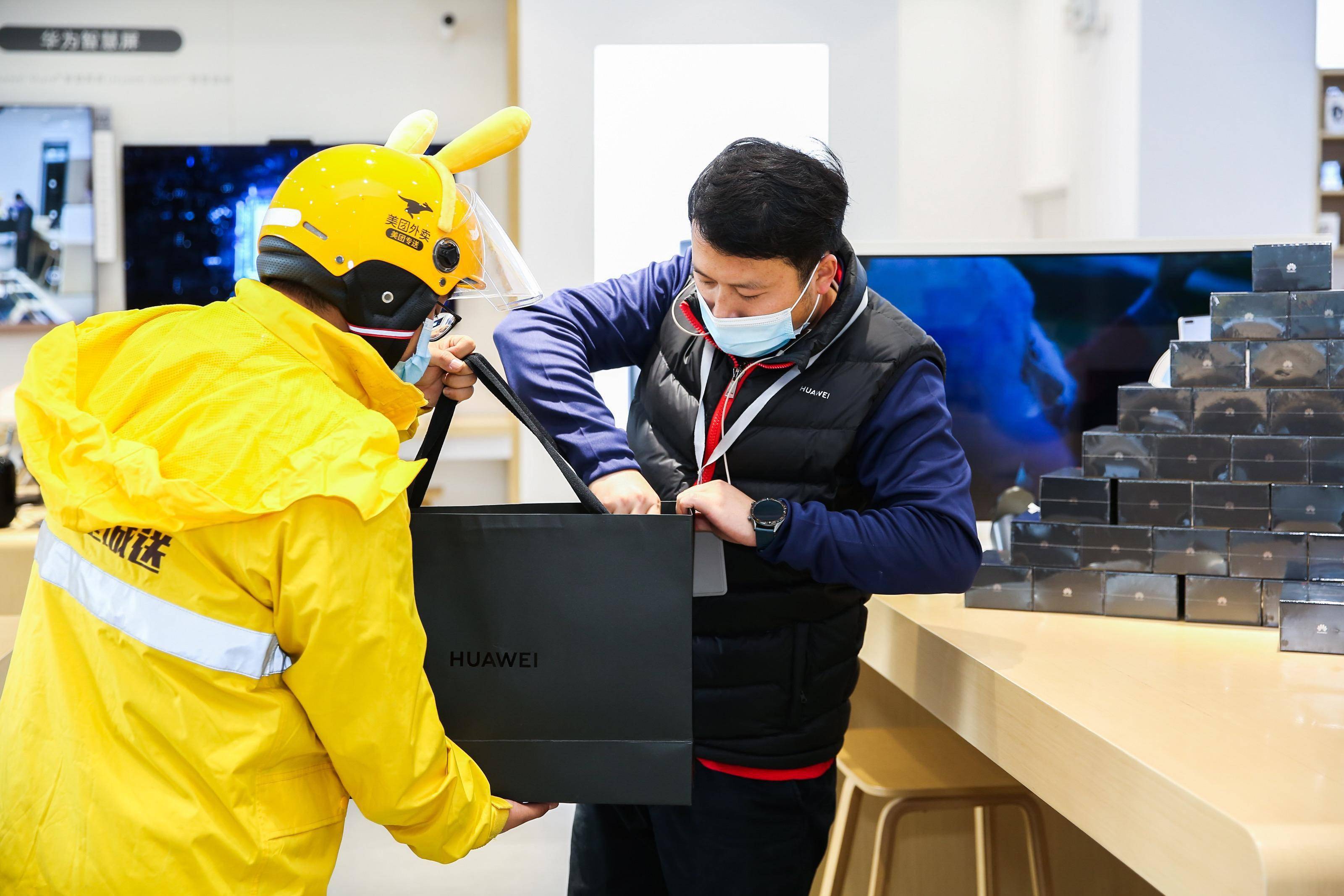 外卖：烟火气里的新变化与新趋势