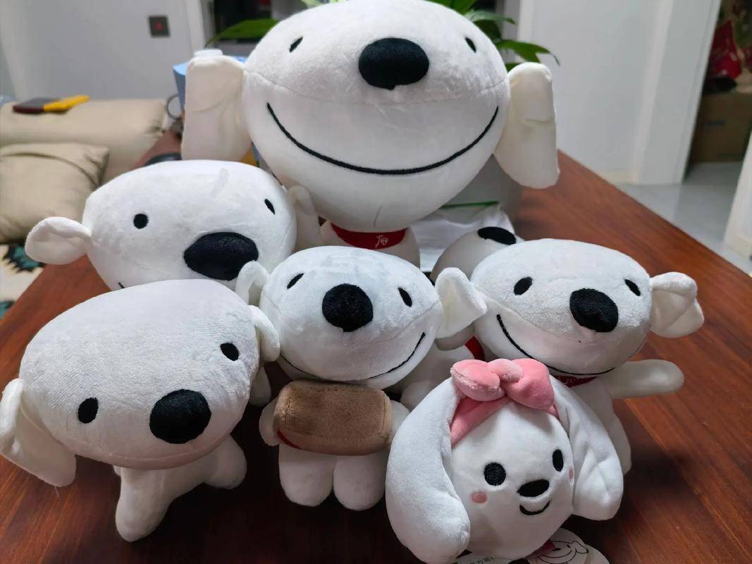 京东大动作！被爆成立“变色龙业务部”，自研AI玩具