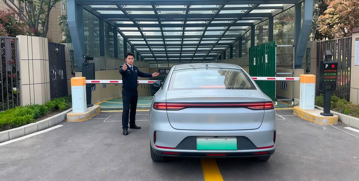 为什么你的电车，连自家小区地库都进不去？