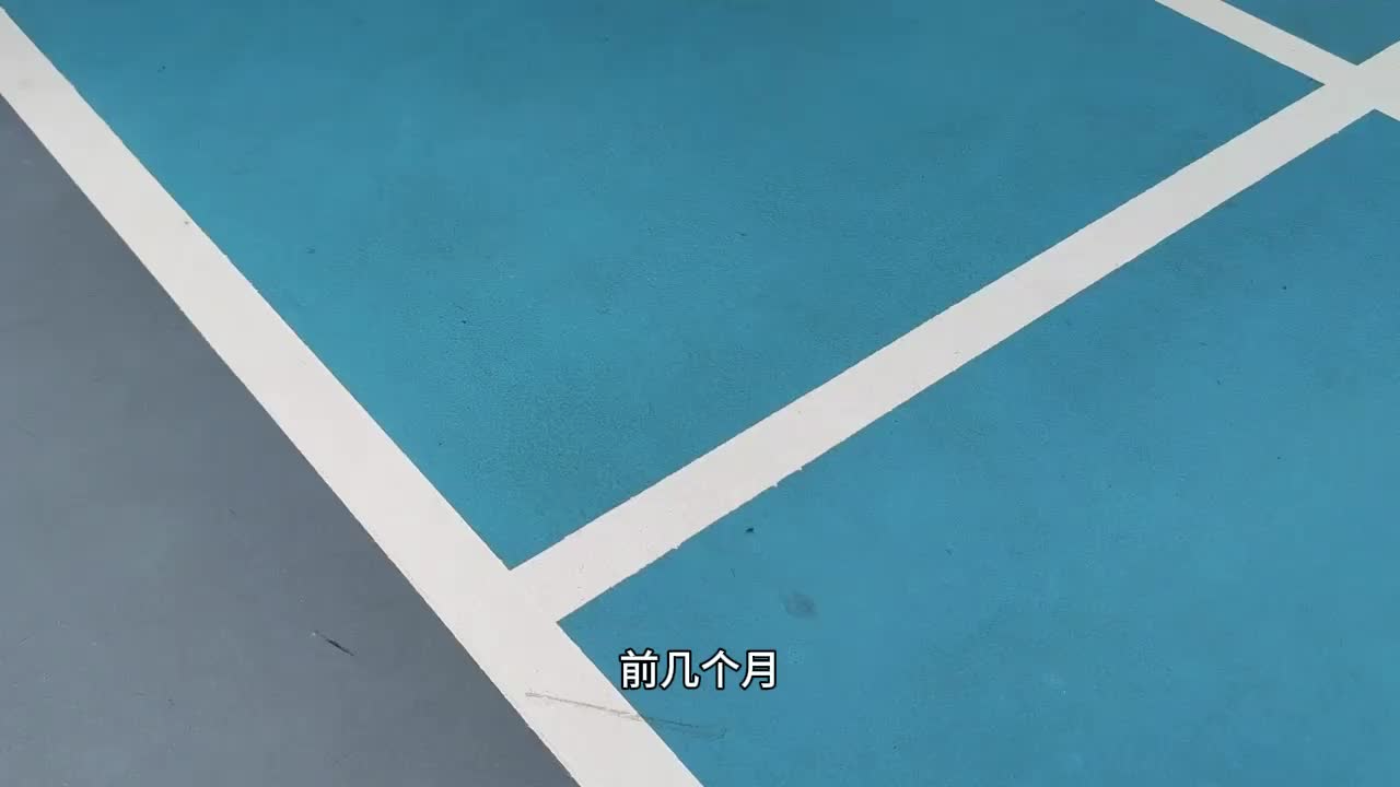 羽毛球終于降價了，之前高價囤球的人還好嗎？