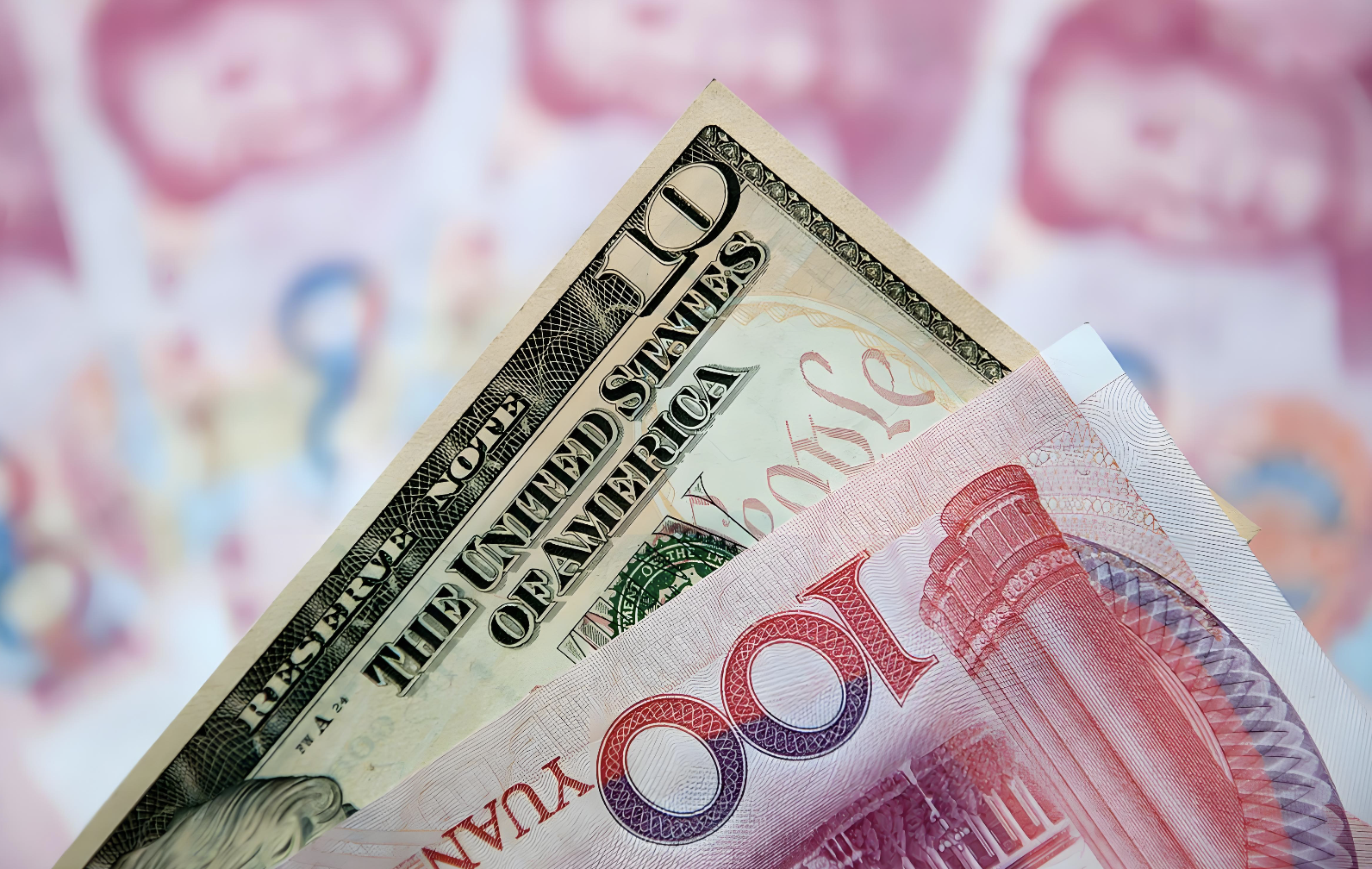 历史性突破！人民币首次跃居全球原油贸易第二大结算货币